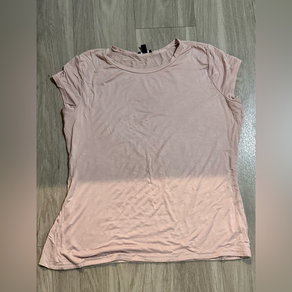 Express Light Pink Short Sleeve Tee